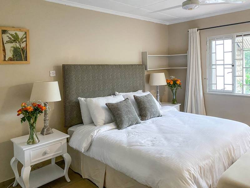 The Cummings - Bedroom 3